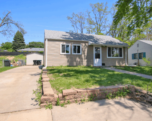 house and drive way