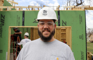 Meet Curtis, a Habitat Omaha volunteer!